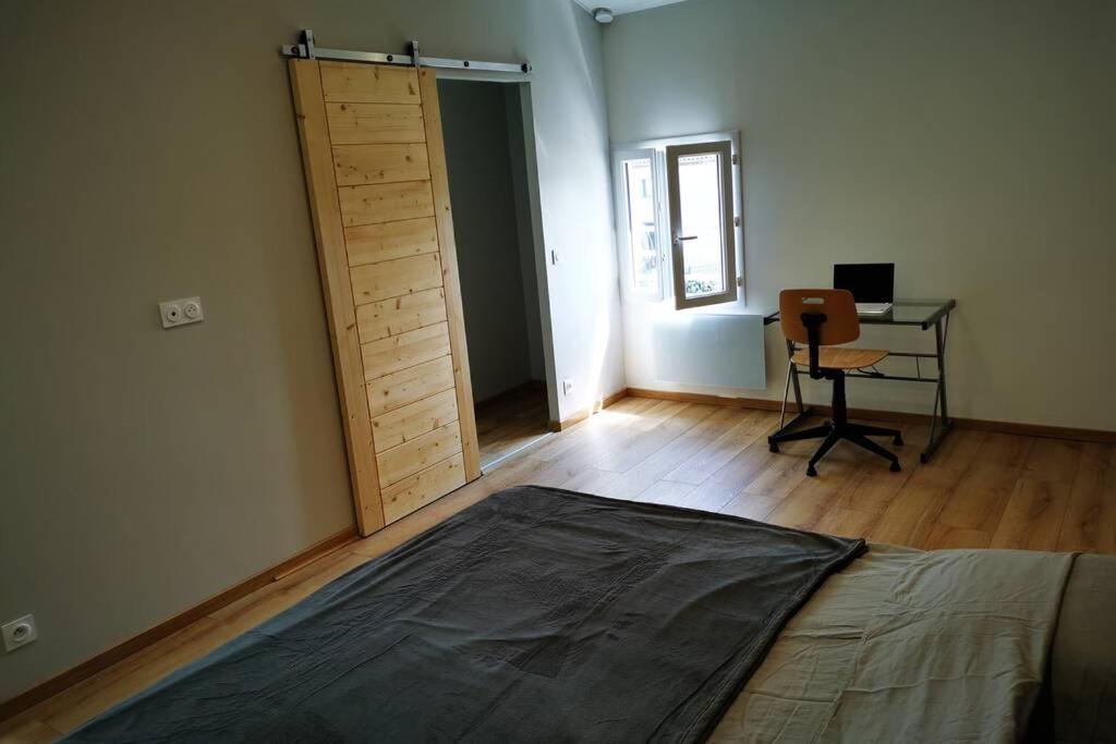 Logement Entier A La Creche Exterior photo